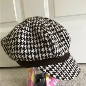New GAP newsboy Brown Houndstooth Gatsby cap